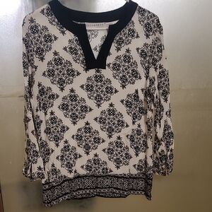 Sag Harbor Black and White Floral Blouse